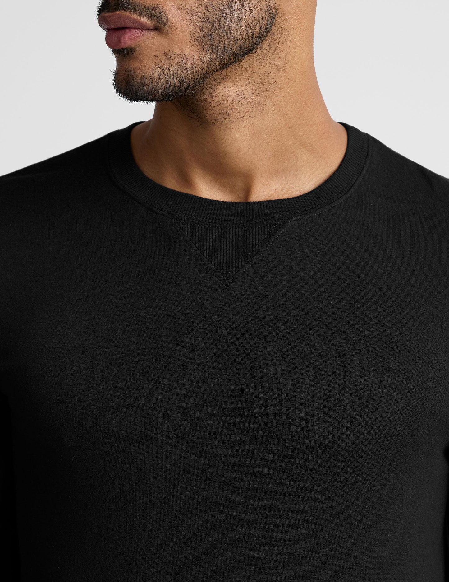 Mens Crew Pullover Black